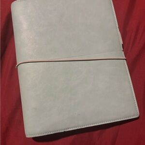 filoFAX Light Gray Leather Organizer
